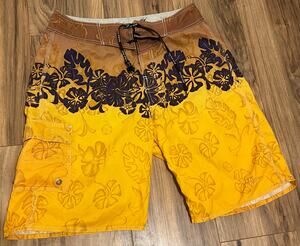 Y2K No Fear Board Shorts Men’s 32 Yellow Purple Floral Cargo Swim Trunks